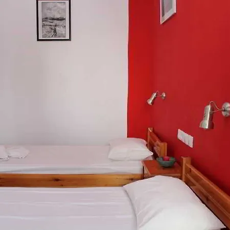 Konukevi Zinas Pansion